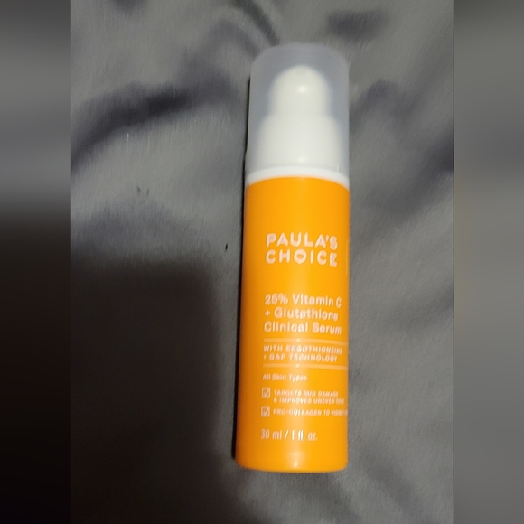 Sealed Bottle 25% Vitamin C + Glutathione Clinical Serum - Picture 5 of 5